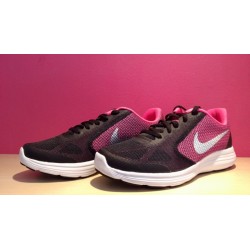 Nike Revolution 3 819416-001 lány cipő